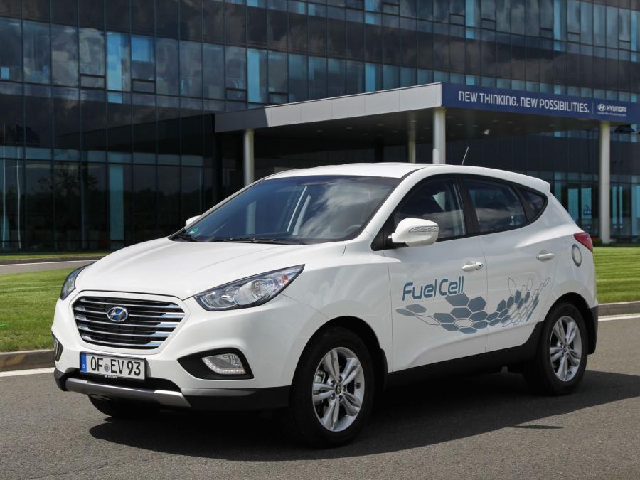  Hyundai ix35 Fuel Cell 2012 года  (фото 17 из 32)